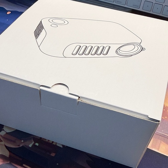 A2000 Mini Projector - Picture 2 of 6